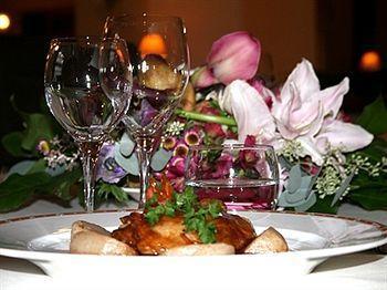 Le Relais Fleuri, Hotel Et Restaurant Logis - Avallon Sauvigny-le-Bois Buitenkant foto